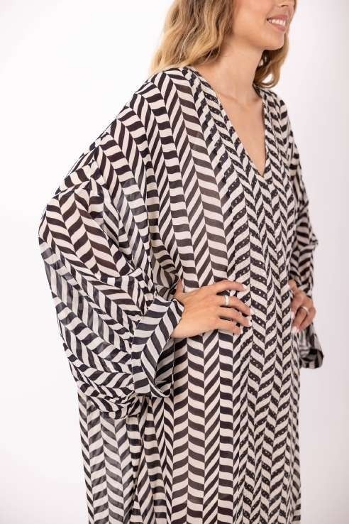 LOULI CAFTAN BLACK & WHITE