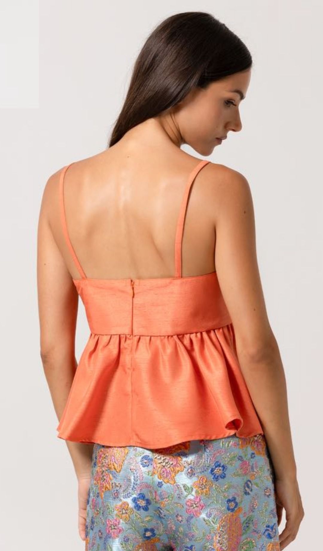 TOP BIANCO CON BALZA