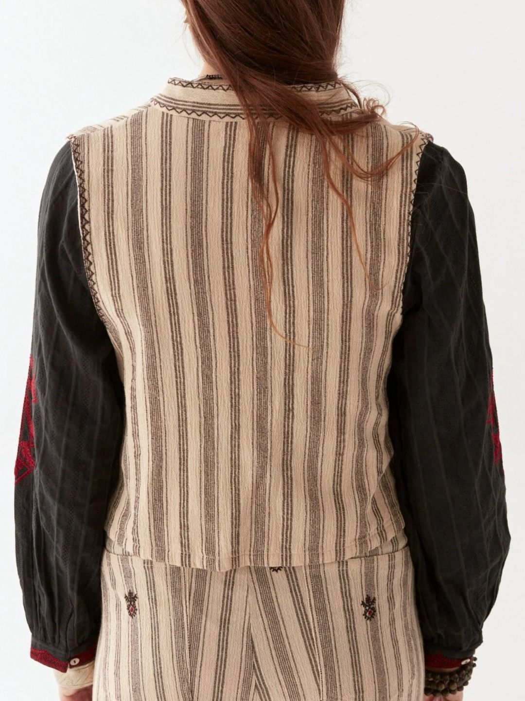 DALIA GILET RICAMATO