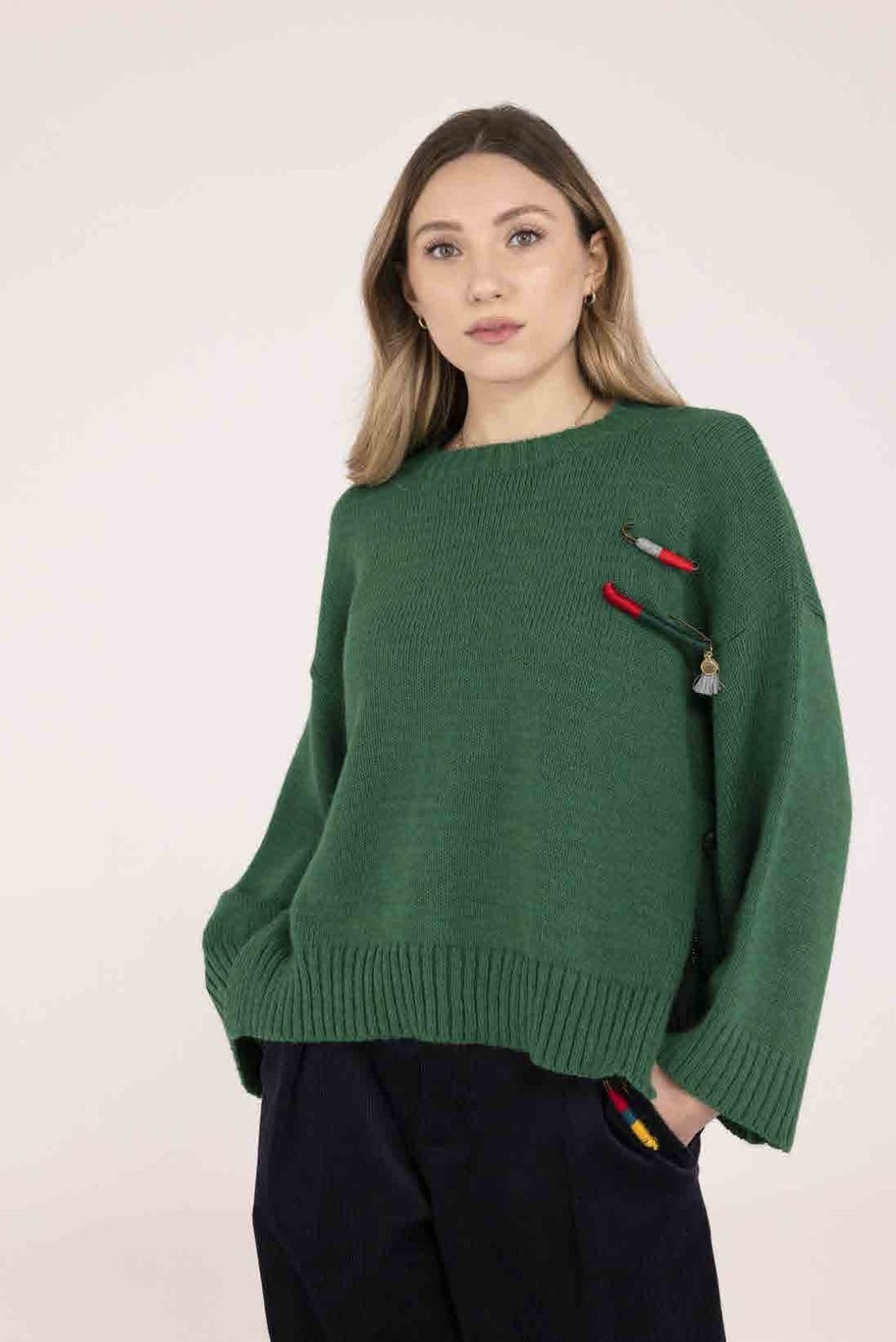 MAGLIONE CON SPILLE