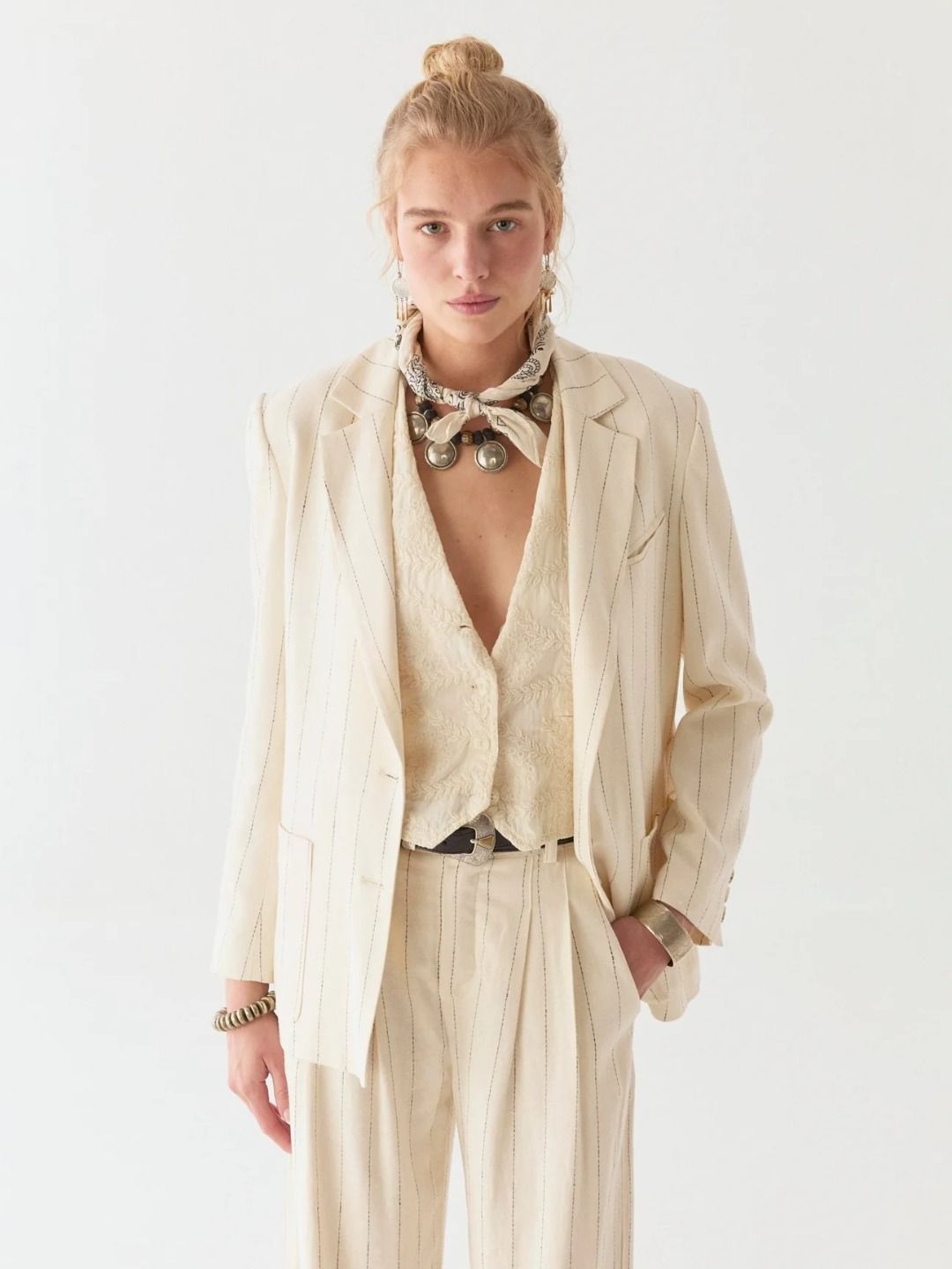 DELPHINE GILET RICAMATO
