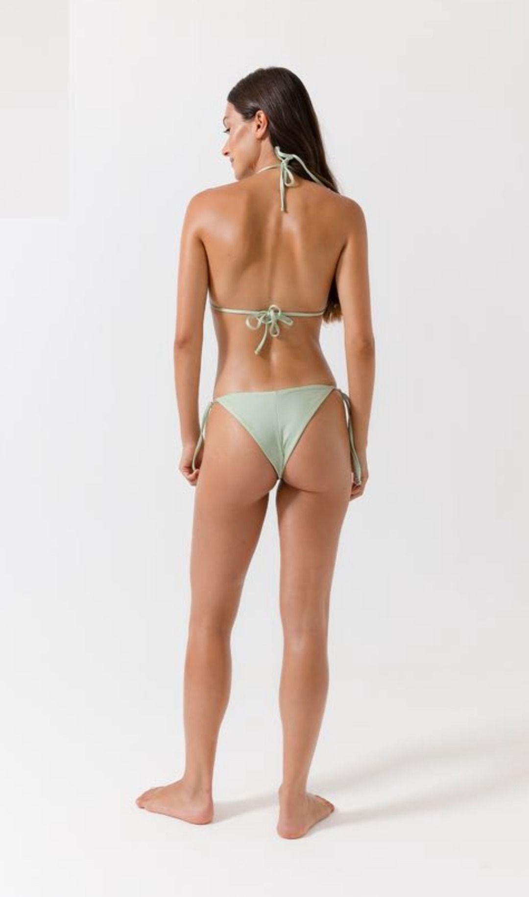 TRIANGOLO CON ACCESSORI ORO