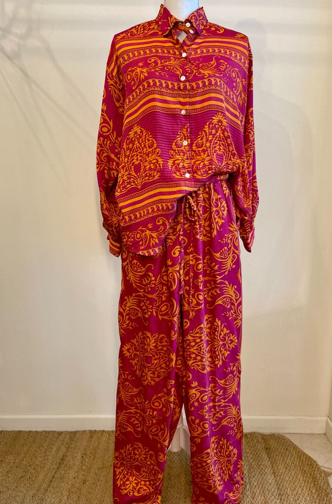 DIAMOND SET SILK