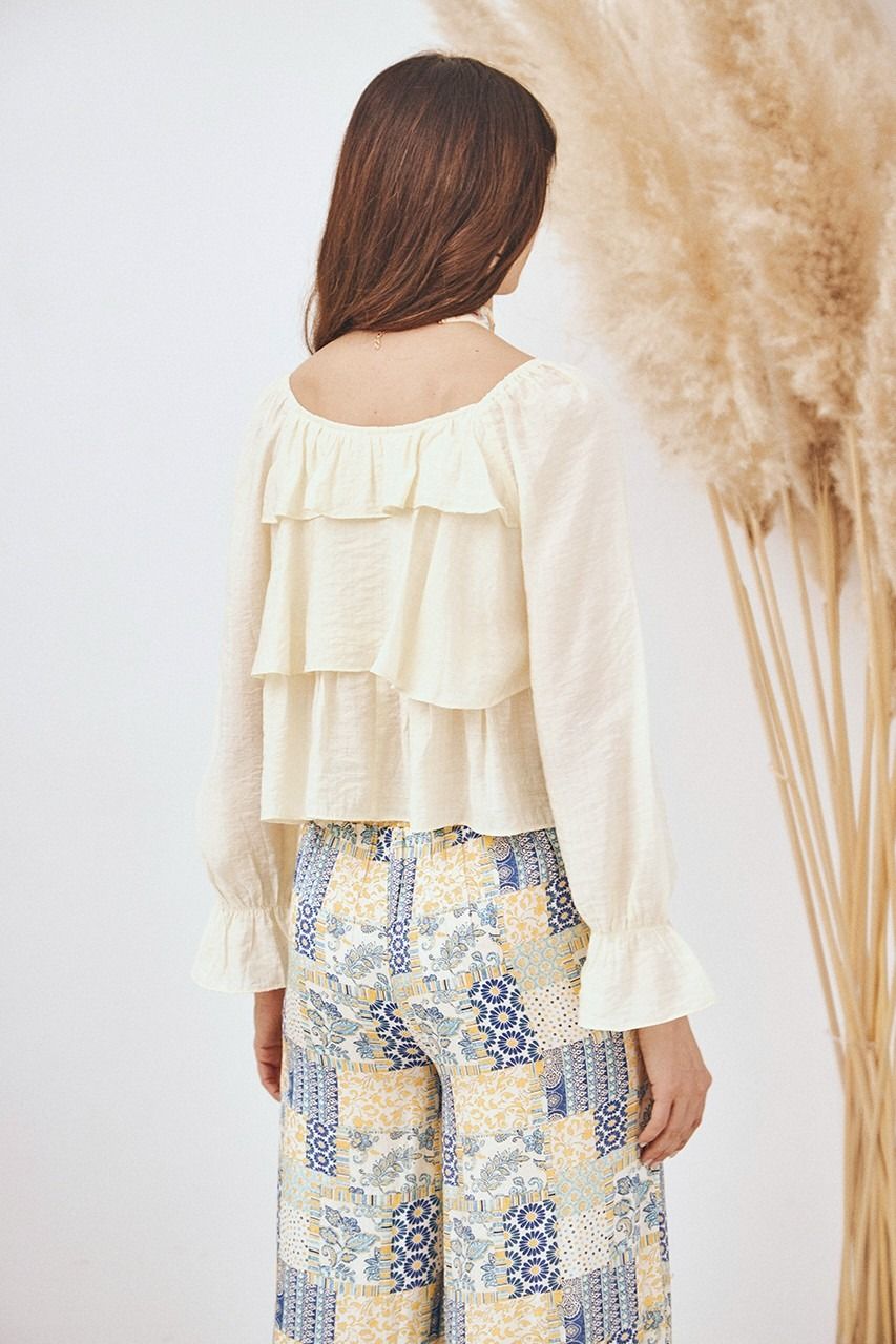 SAKET BLUSA CON VOLANT
