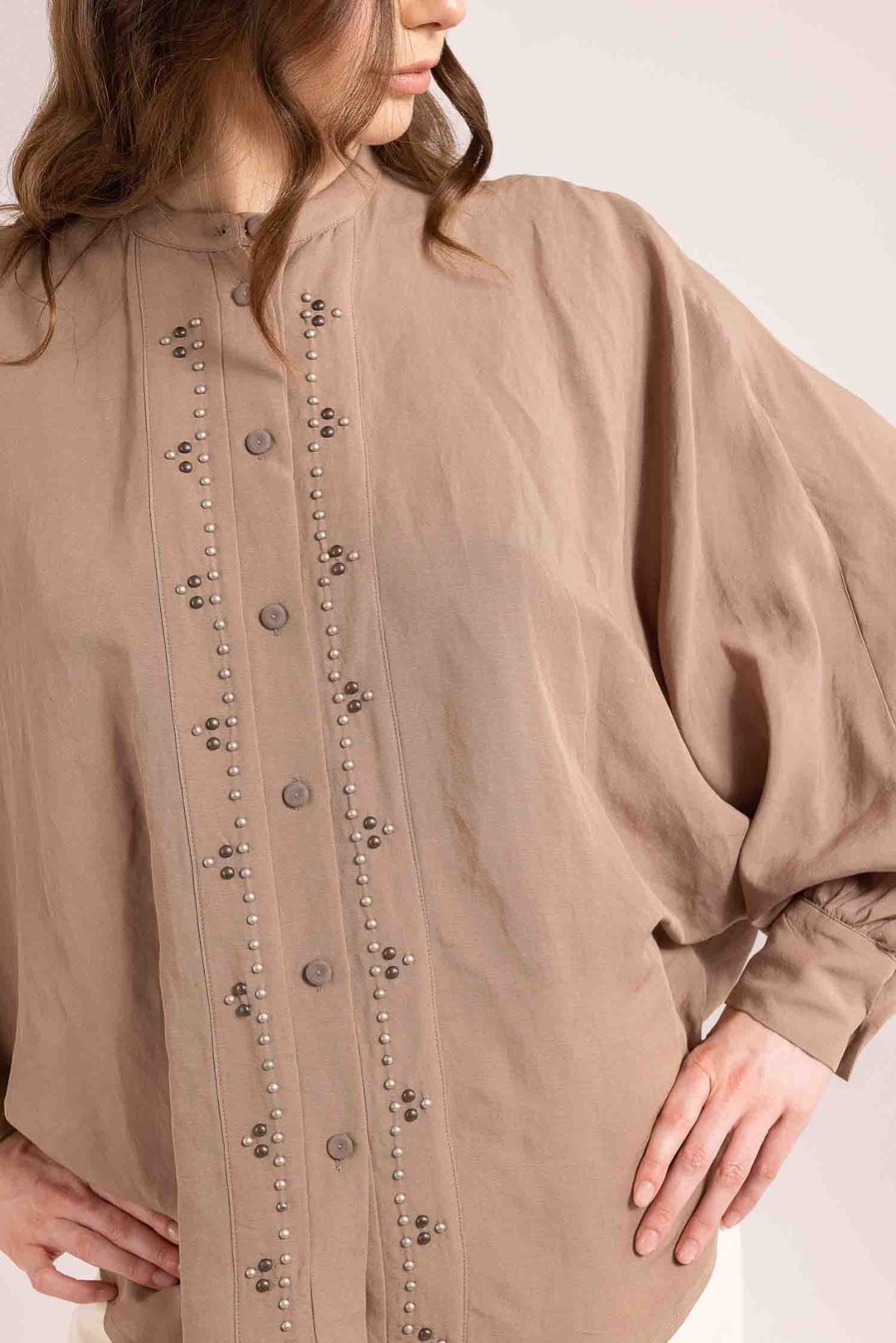 CAMICIA CON BORCHIE