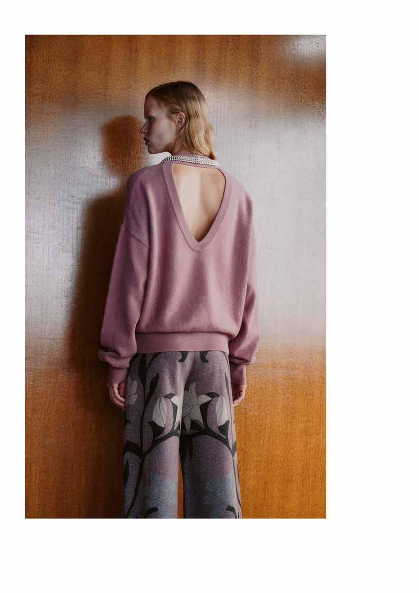 PULLOVER SCHIENA SCOPERTA