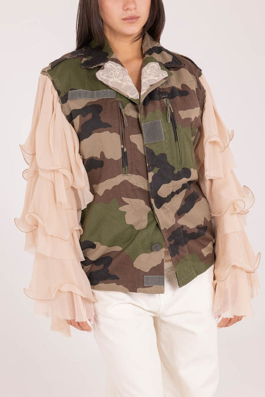 GIACCA MILITARE CON MANICHE PETALO