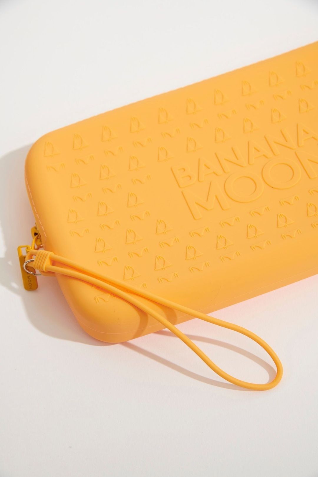 POCHETTE IN GOMMA RISSUN