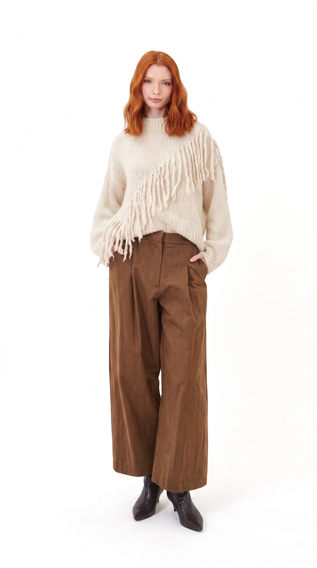 MAGLIONE CON FRANGE