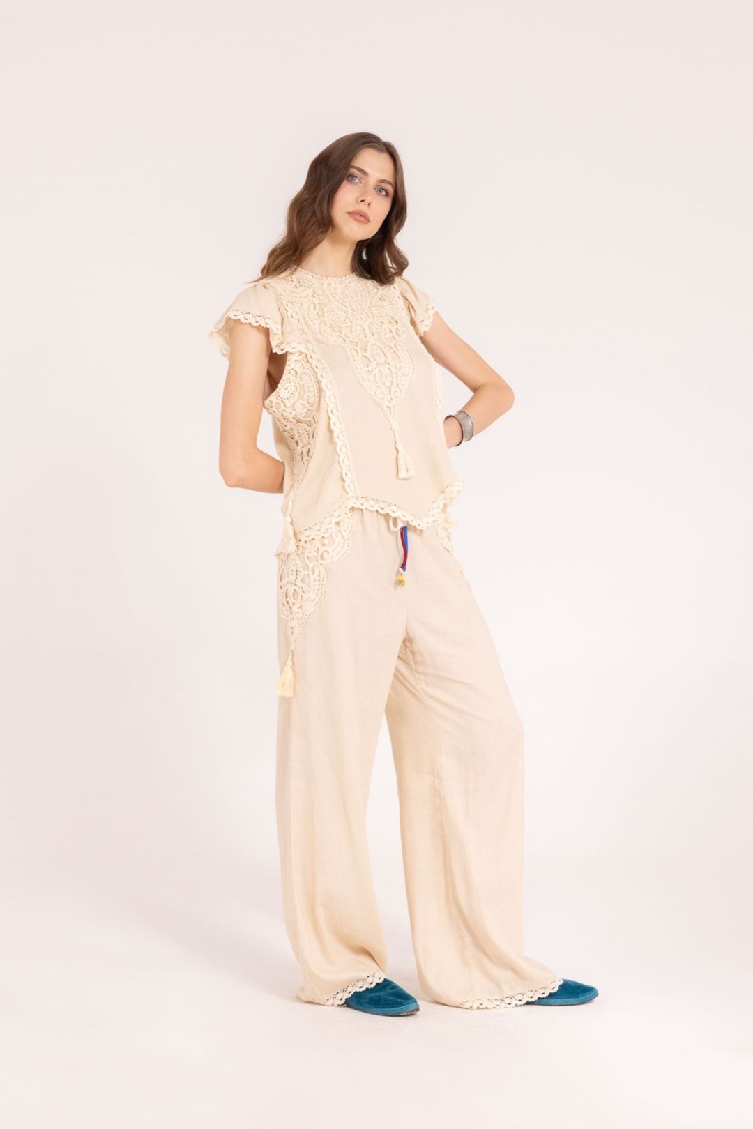 PANTALONE DETTAGLI CROCHET
