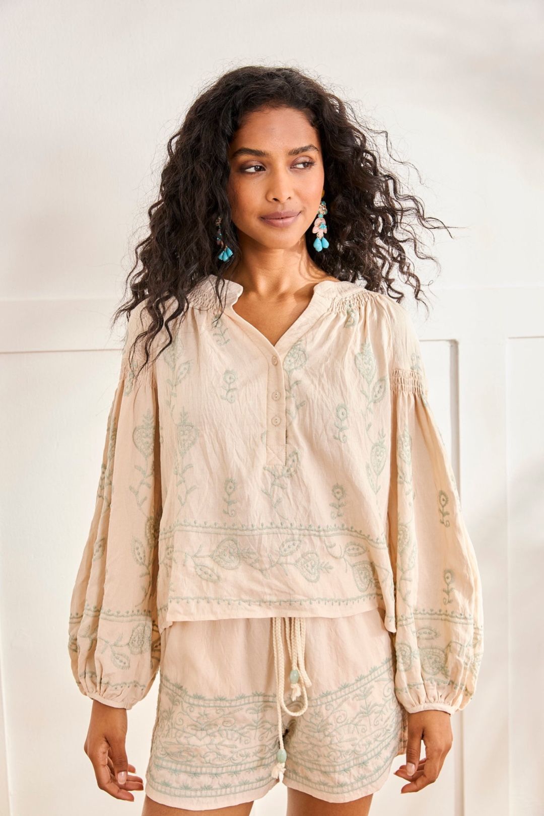 BLUSA RICAMATA MENES