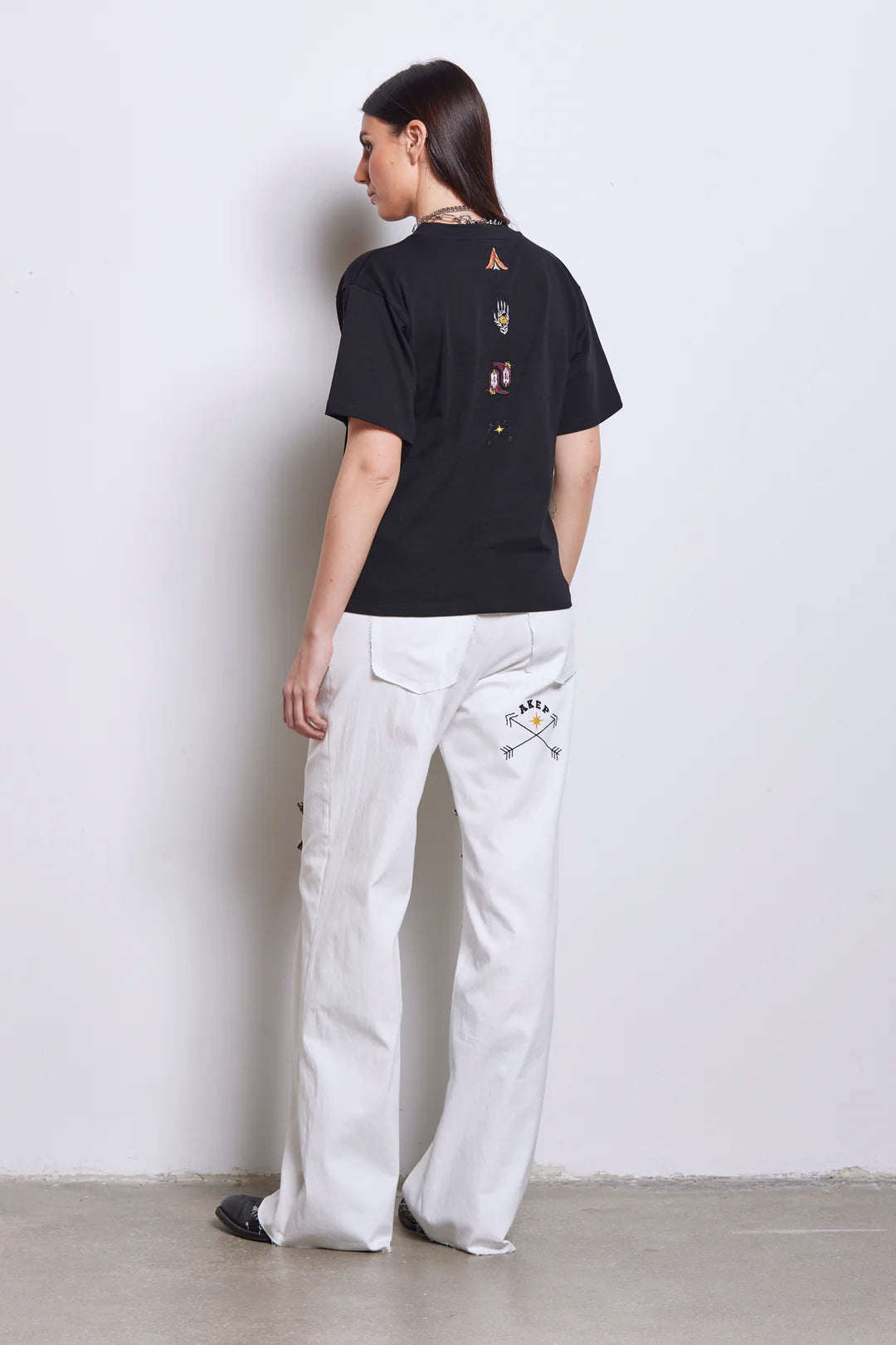 T-SHIRT OVERSIZE CON RICAMI TEXANI