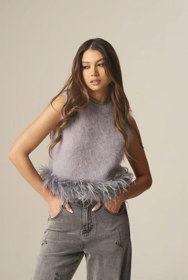 GILET MOHAIR CON PIUME