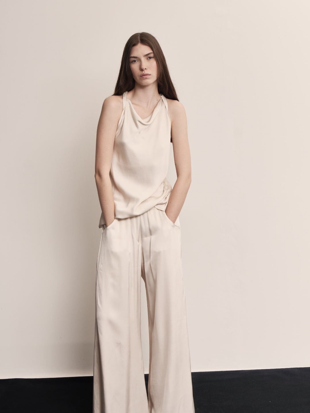 PANTALONE WIDE LEG IN RASO