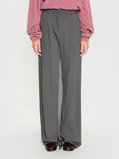 MASSGESCHNEIDERTE HOSE