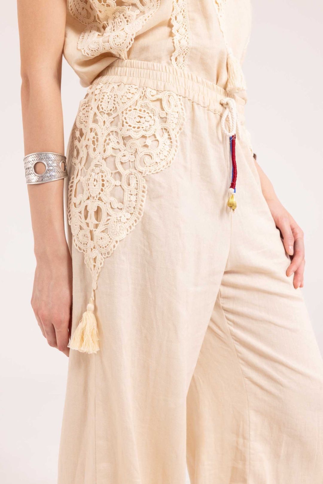 PANTALONE DETTAGLI CROCHET